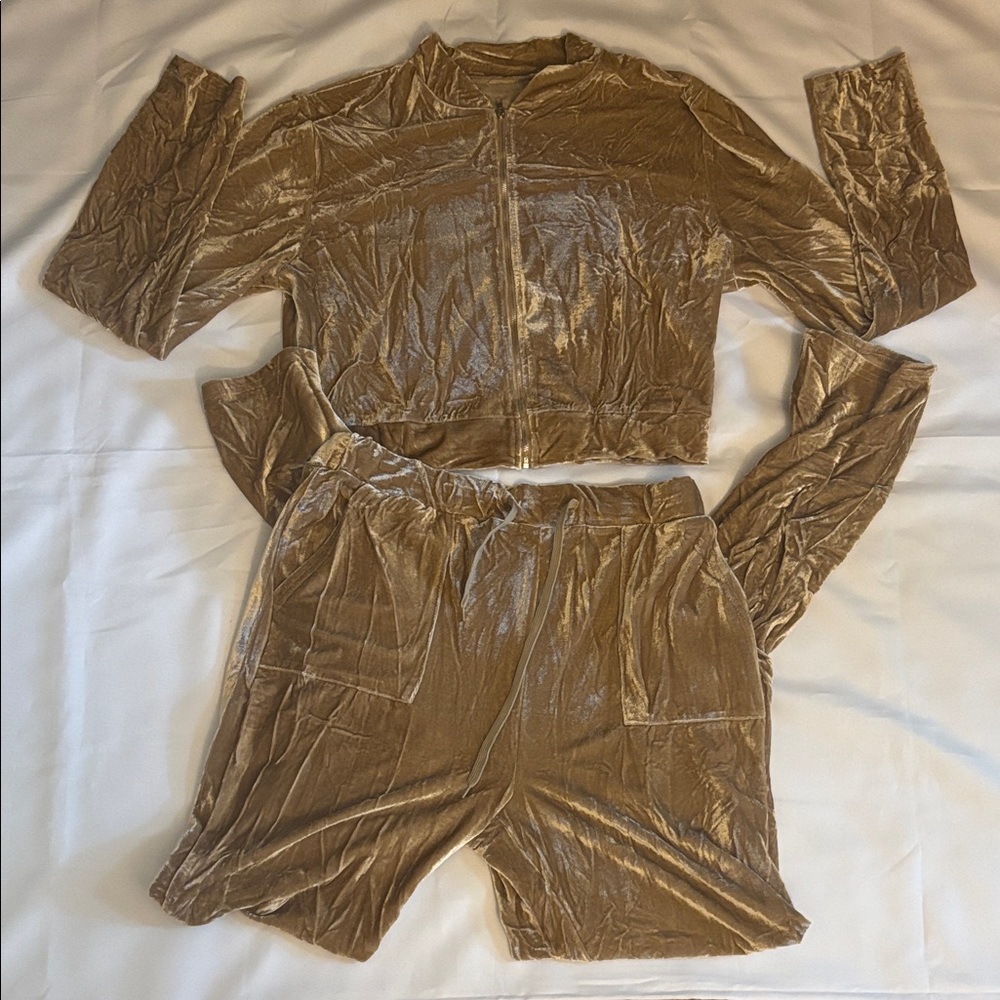 Velvet Cropped Zip Jacket & Jogger Set - Gold